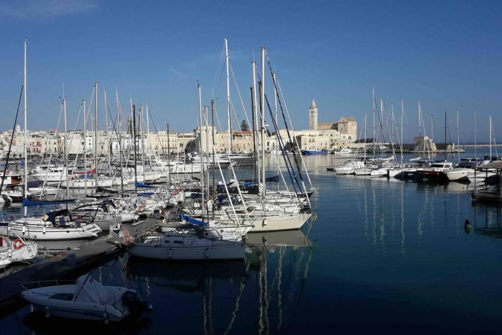Casa Morola Monolocale Apartment Trani Bagian luar foto